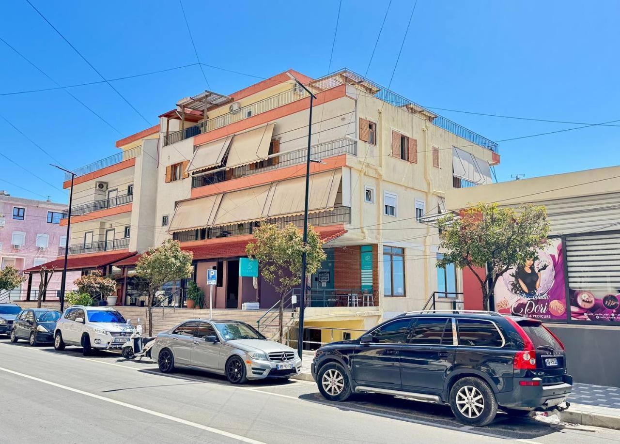 Colorful Sea View Apartment Sarandë Exterior foto