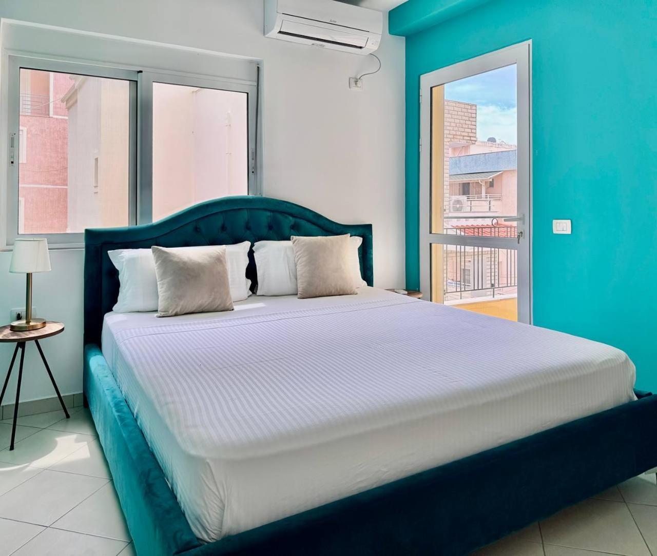 Colorful Sea View Apartment Sarandë Exterior foto